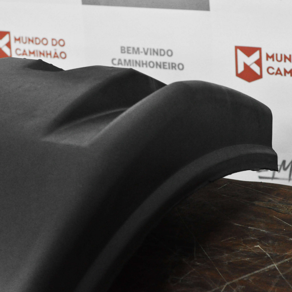 08-005043_-_Meio_Paralama_Randon_ate_2007_Injetado_Dianteiro_Esquerdo_Traseiro_Direito_5_.jpg