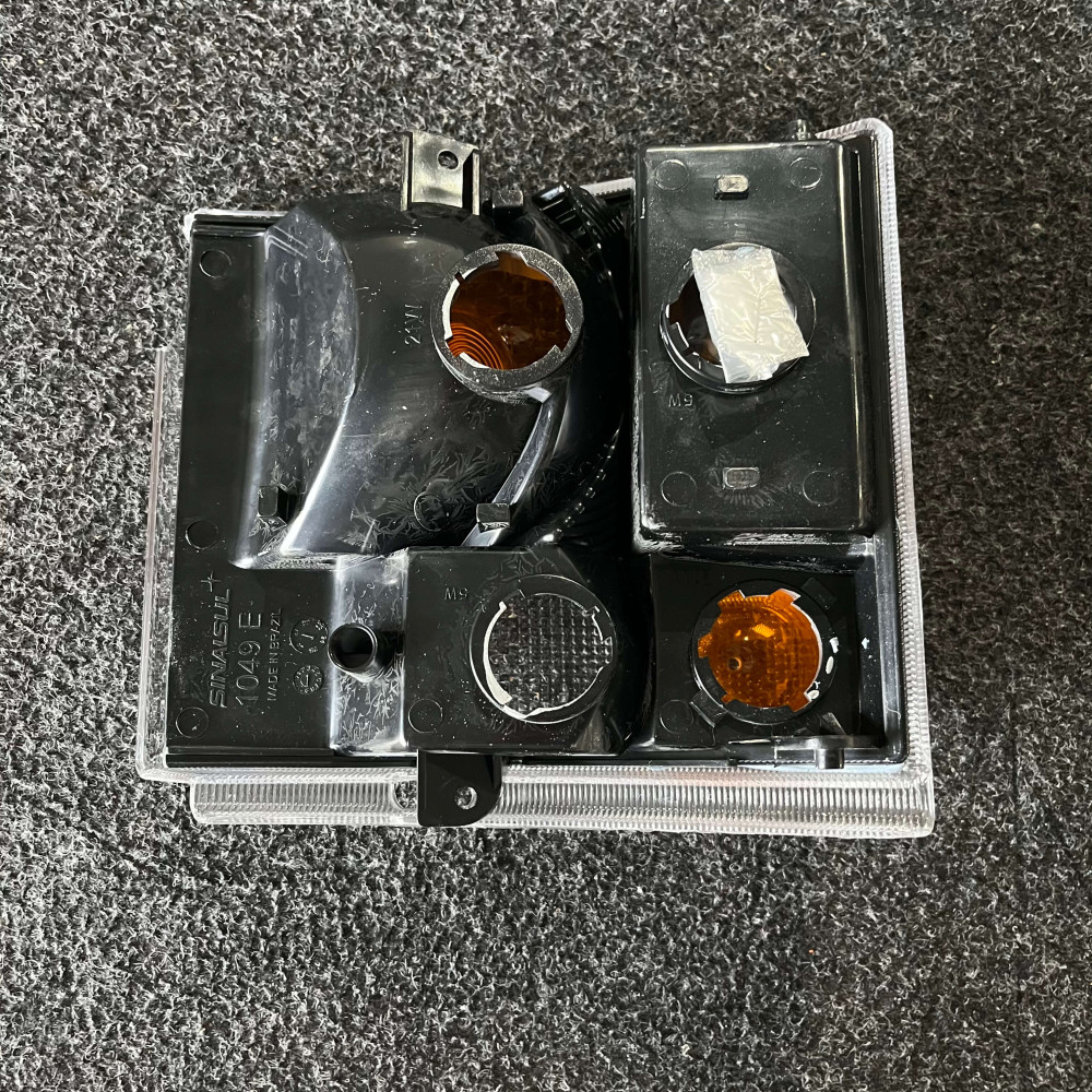 29-1049E_3.jpg