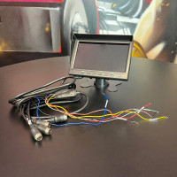 24-RS899BR_monitor_cabos.jpg