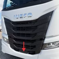 acabamento_central_da_grade_frontal_inferior_iveco_2_20260124142017_bf58c9aeda4c.webp